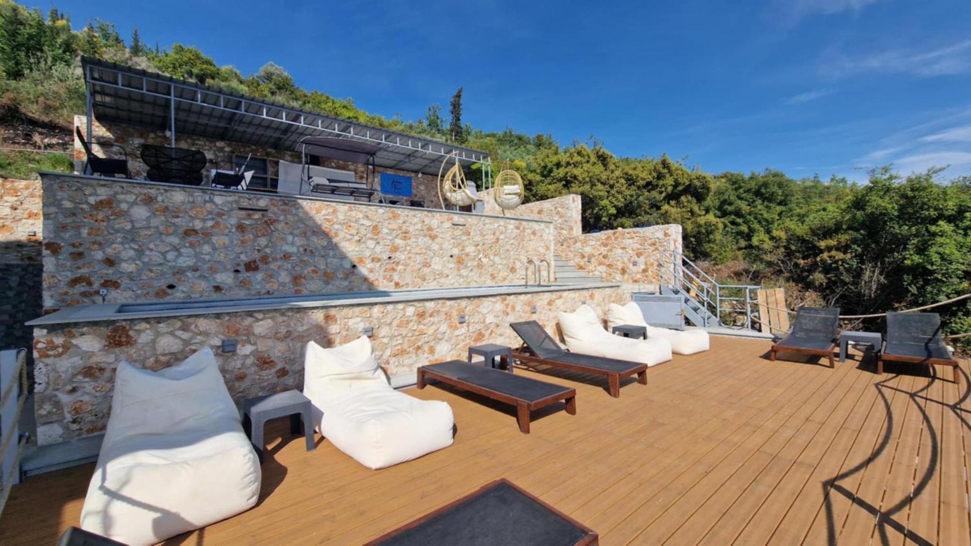 Ionian Pearl Apartment Dhërmi Екстериор снимка