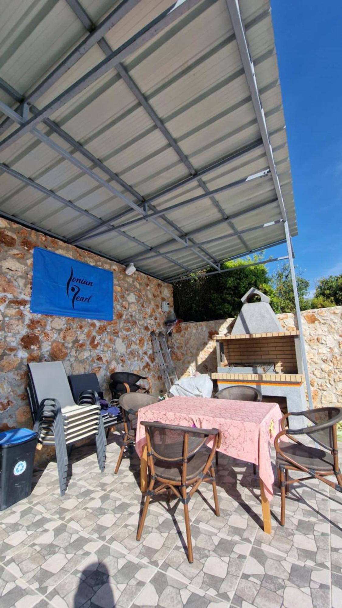 Ionian Pearl Apartment Dhërmi Екстериор снимка