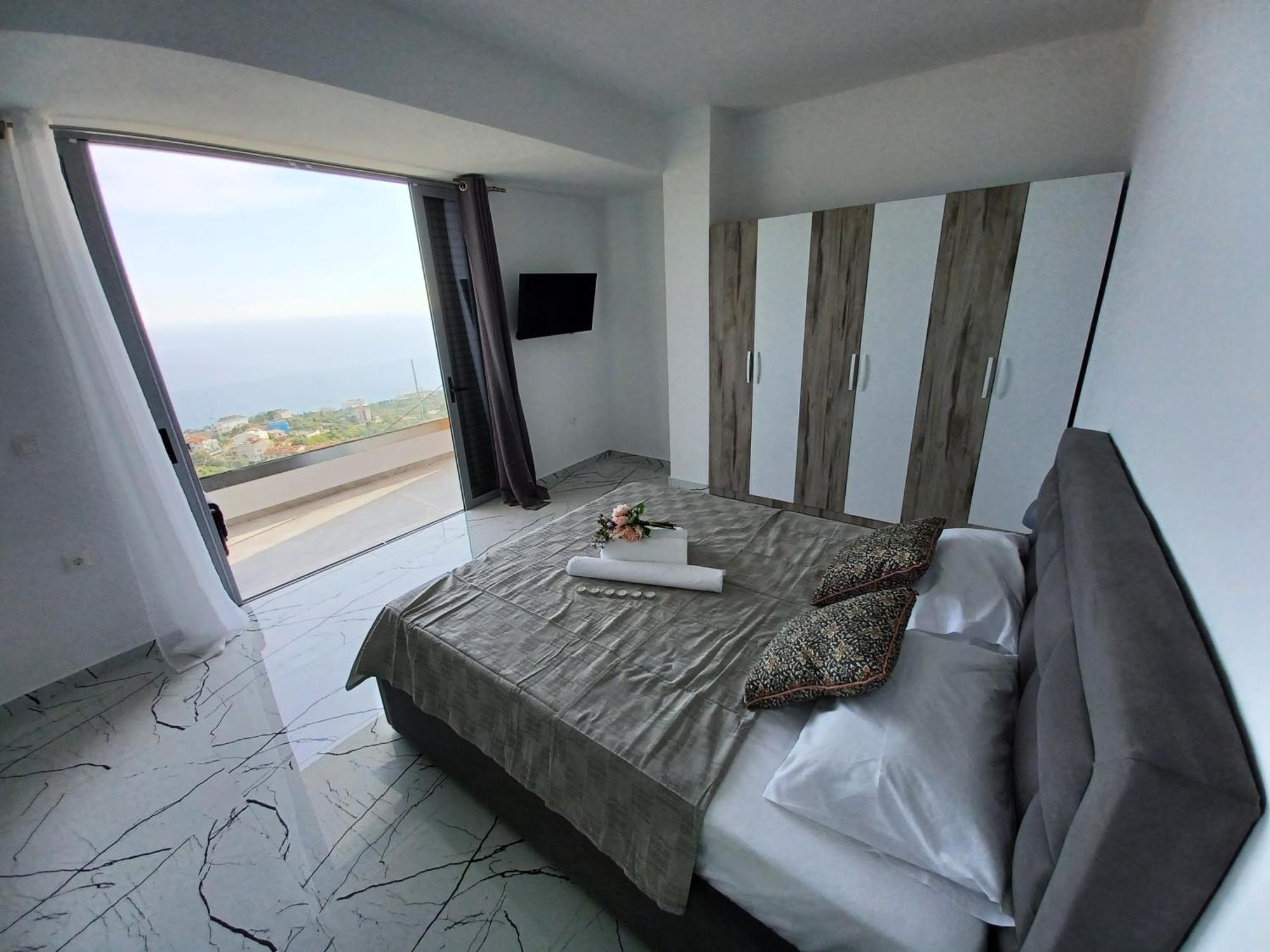Ionian Pearl Apartment Dhërmi Екстериор снимка