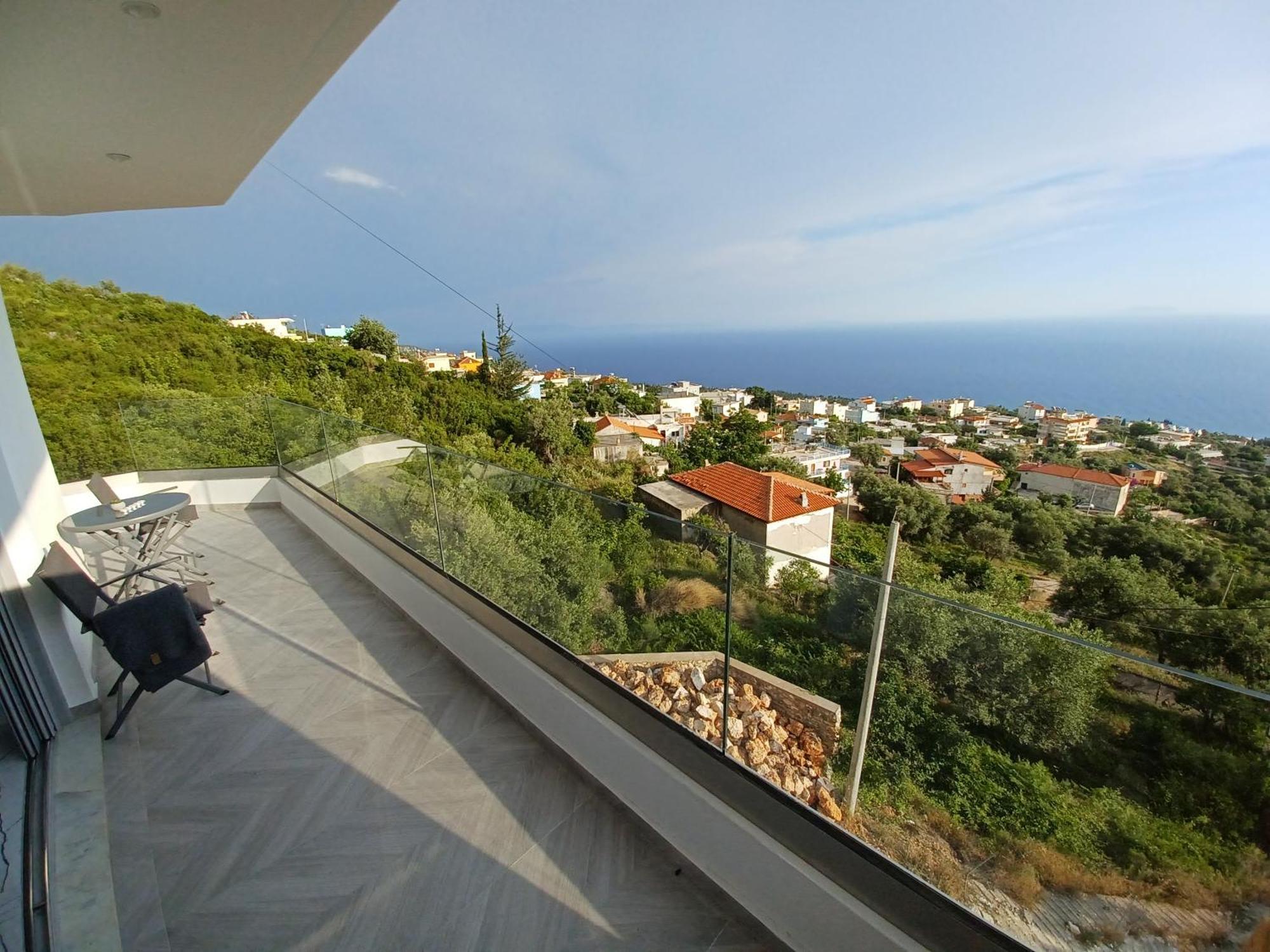 Ionian Pearl Apartment Dhërmi Екстериор снимка