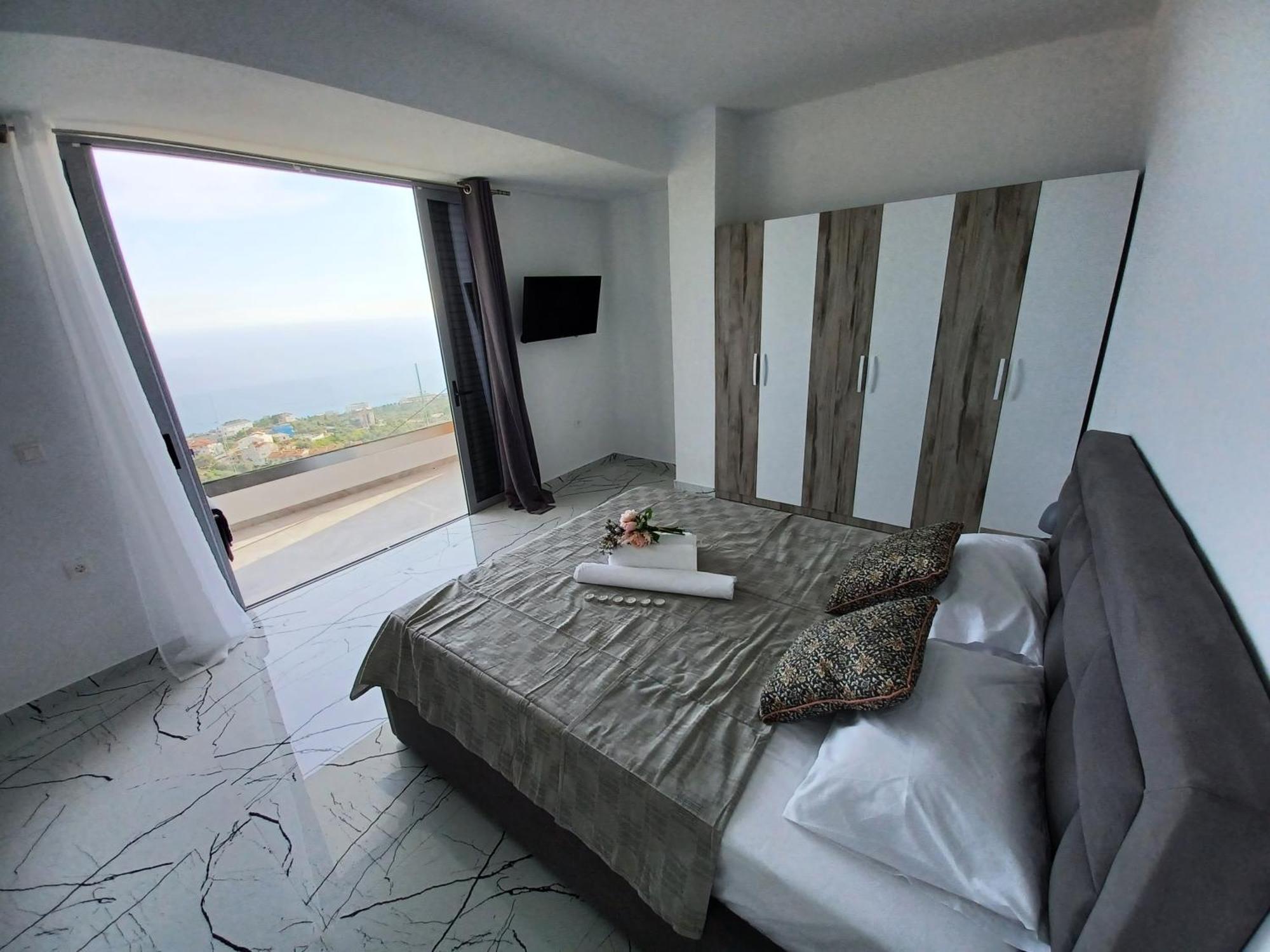 Ionian Pearl Apartment Dhërmi Екстериор снимка